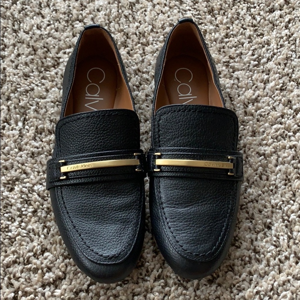 CALVIN KLEIN “ORIANNA LOAFER”